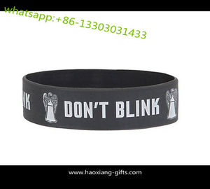 Sports Souvenir Promotional glow in dark Customized Silicone Wristband/bracelet