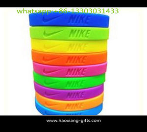 hot sale promotional gifts 190*12*2mm silicone wristband with debossed logo