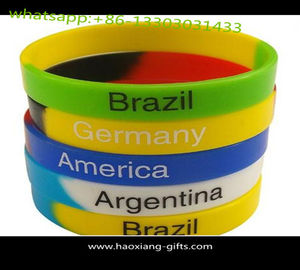 promotional printing logo glow in dark  customized silicone wristband/braclet